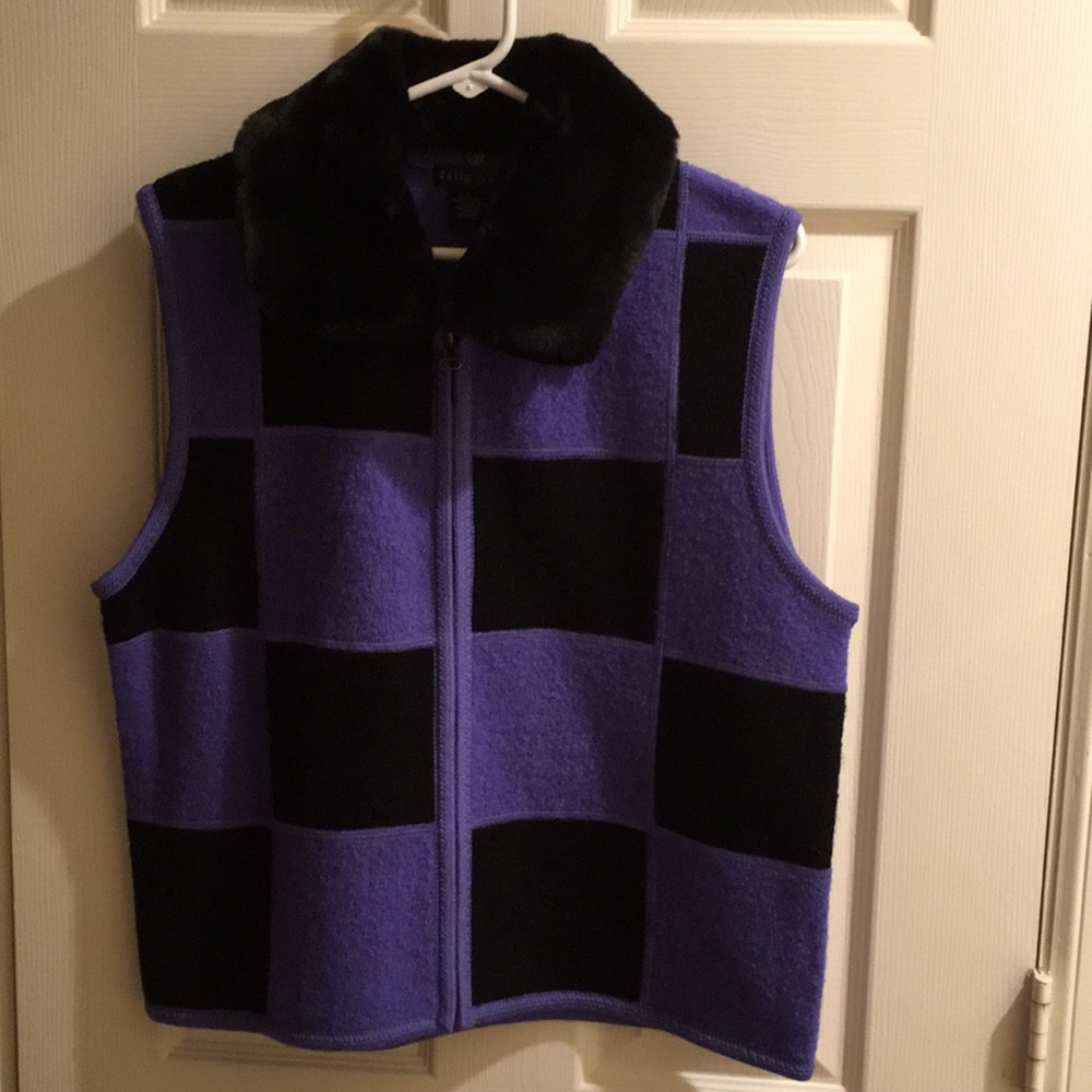 Tally-Ho faux fur trimmed vest
